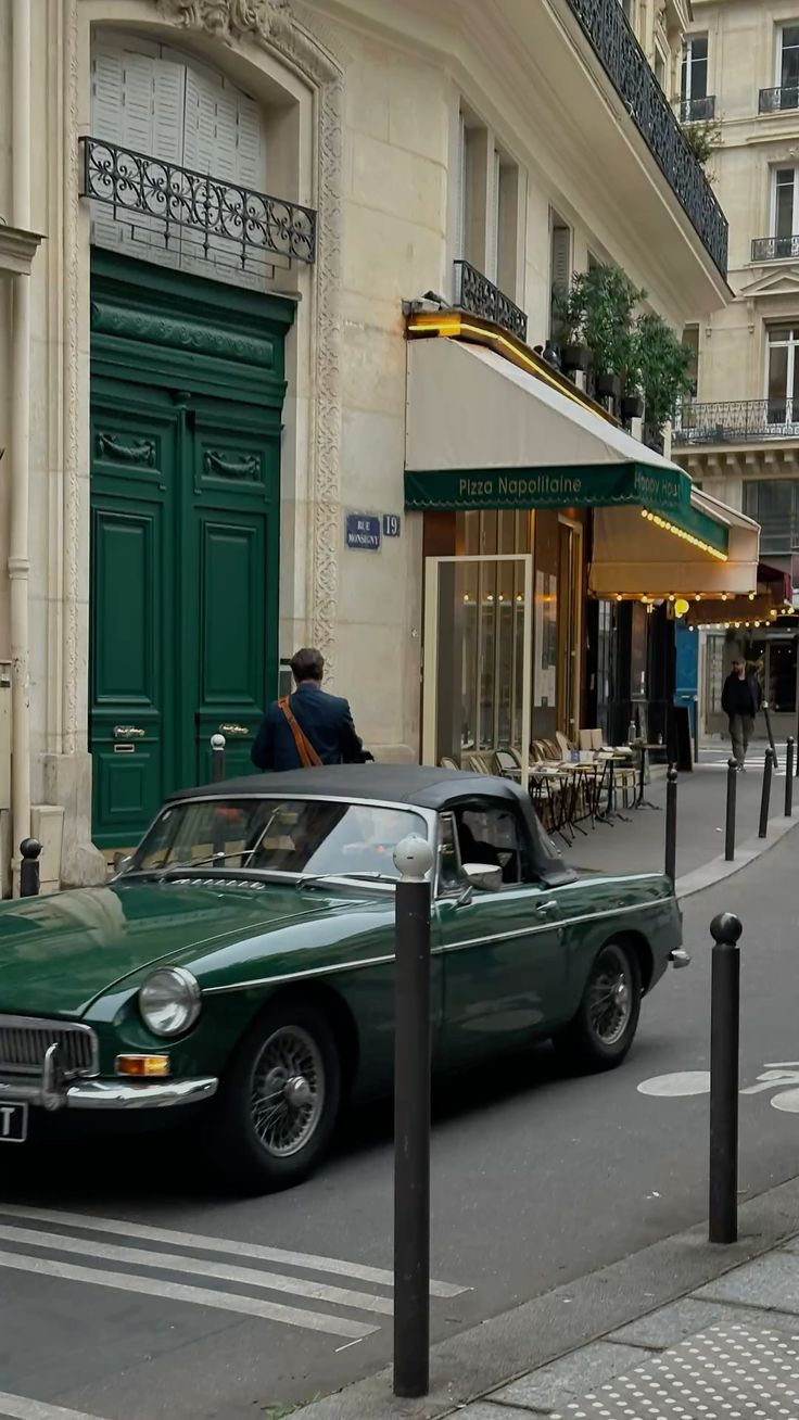 Scène parisienne, l’esprit de la maison